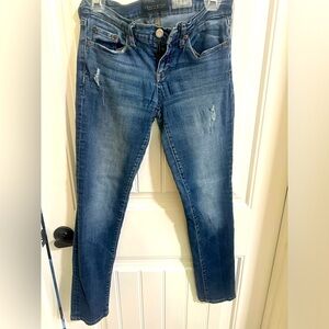 Aeropostale Skinny Jeans.